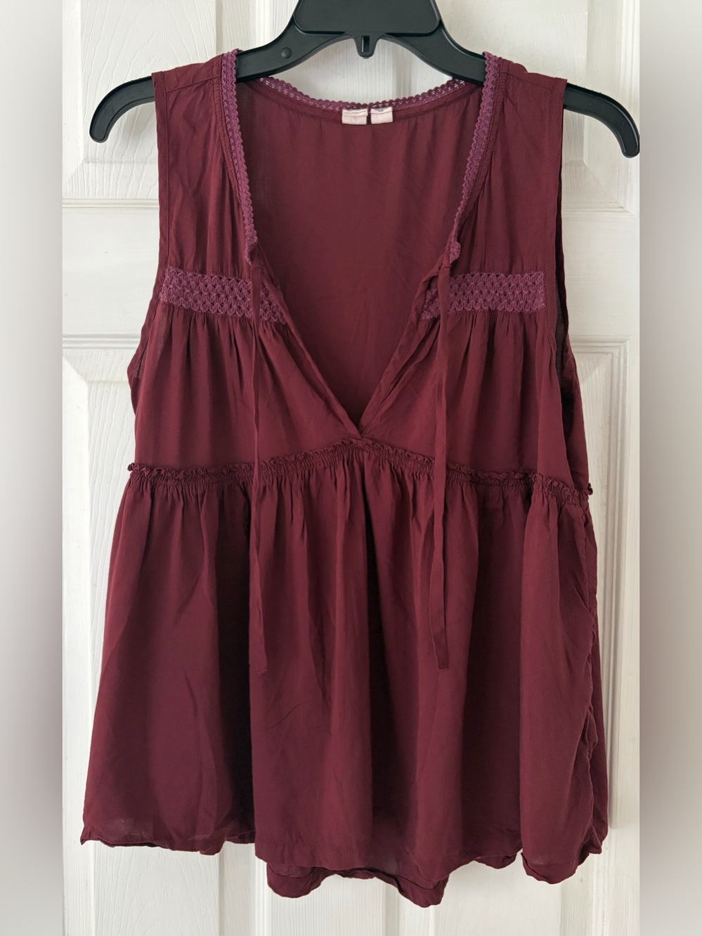 Melrose and Market Sleeveless V-Neck Tiered Top - Burgundy